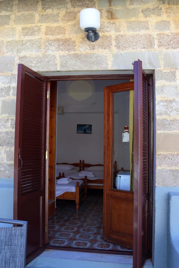 Stavros Pension Rhodes City エクステリア 写真