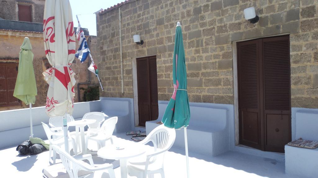 Stavros Pension Rhodes City エクステリア 写真